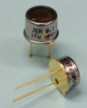 0,1 mm² TO-5封装紫外检测器|碳化硅光电二极管
