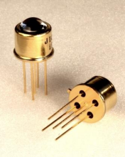 0,25 mm² 紫外检测器|跨阻放大器+镜头盖